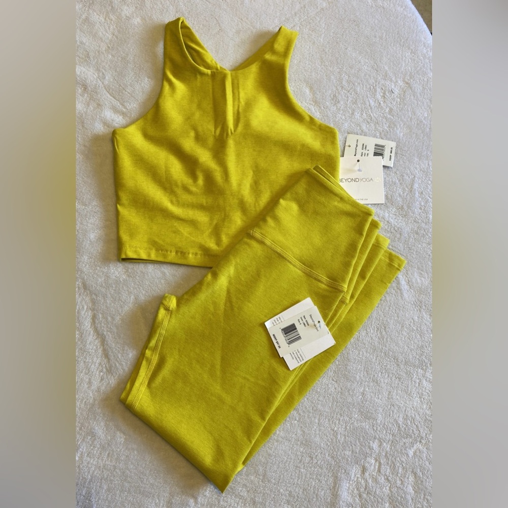 Beyond Yoga Set
